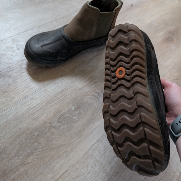 Women's Bog's - Casual Chelsea Boot - Picture 4 of 4